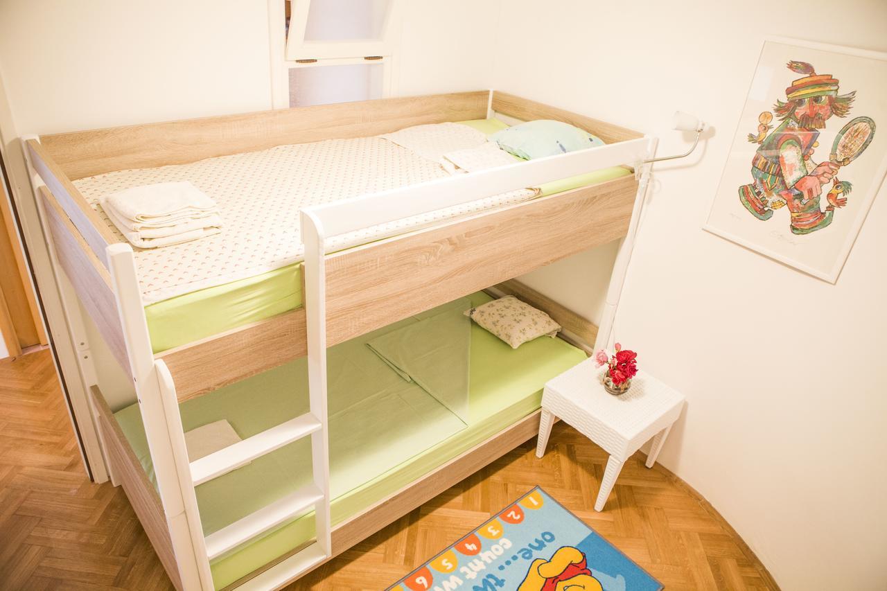 Apartment Dove With Sea View And Free Parking ดูบรอฟนิก ภายนอก รูปภาพ